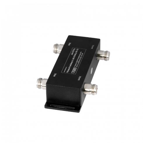 DS COMB 2 2 727 155 200 Nf v.7689 гибридный комбайнер 2×2, 698 2700 МГц, 155дБн@2x43дБм, 50 Ом, Pmax=200 Вт, N розетка ДалСВЯЗЬ