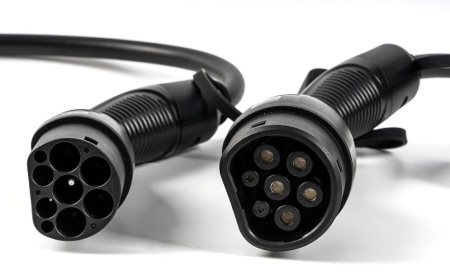 Кабель для зарядки электромобиля Type 2 на Type2, 32 а, 3 фазы, 5 метров (Бастион)