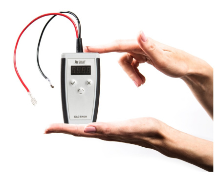 SKAT-BatTeSS Тестер ёмкости АКБ 