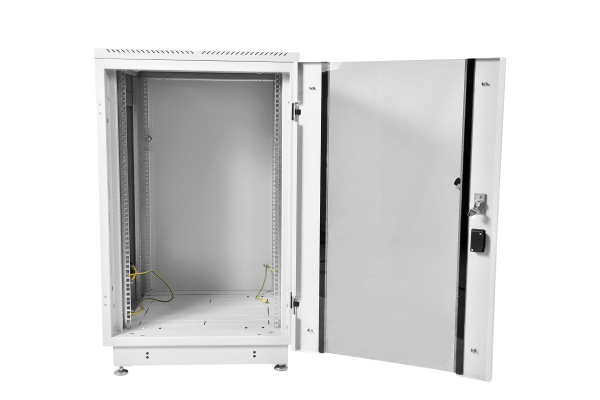 ШТК-М-22.6.8-1ААА шкаф телекоммуникационный напольный в сборе: СВ-58АК полка 19" усиленная для аккумуляторов, ПЗ-19-500.200А панель заземления ЦМО