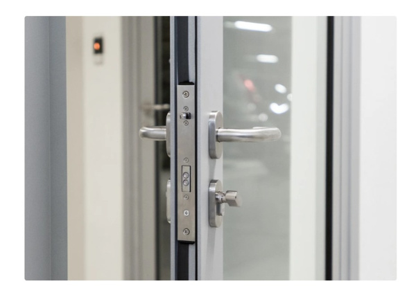 PERCo-LBP85.1 замок электромеханический врезной PERCo