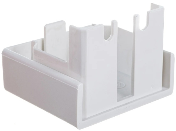 00868 LAN 40x40 Заглушка (DKC)