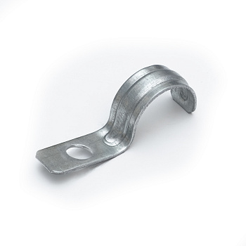 PR13.02426 cкоба металлическая однолапковая усиленная противопожарная СМОУ d21-22 мм отв. d 6,5 мм (100шт/1000шт уп/кор) Промрукав